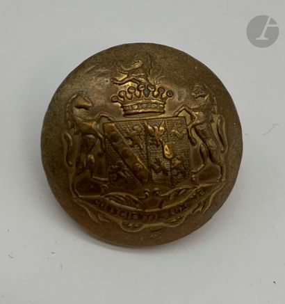 [ROTHSCHILD - VENERY]
Button of livery large...