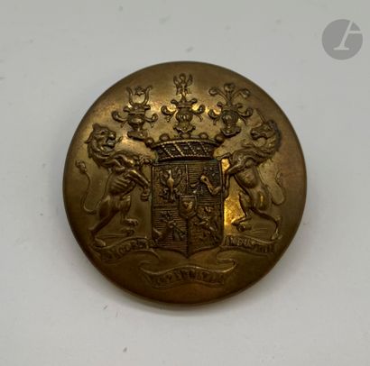 null [ROTHSCHILD - VENERY]
Button of livery large size with the coat of arms of Rothschild....
