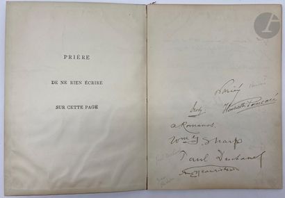 null [ROTHSCHILD FAMILY]
AUTOGRAPH ALBUM. 30 signatures from the guestbook of the...