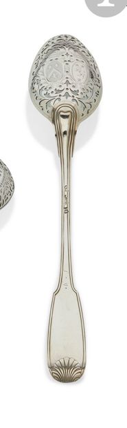 null VESOUL CIRCA 1740
Olive spoon (stew spoon modified?) in silver, model filet...