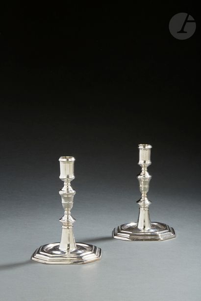 null GLAZED - END OF THE XVIIE AND BEGINNING OF THE XVIIIE SIECLE 
Pair of candlesticks...