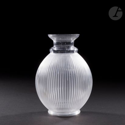 null MAISON LALIQUE – MODÈLE DE MARC LALIQUE (1900-1977)
Langeais, le modèle créé...