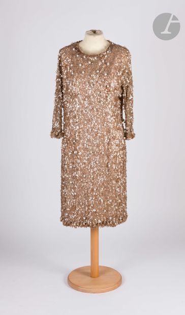 *BALENCIAGA Haute Couture, circa 1960
Robe...