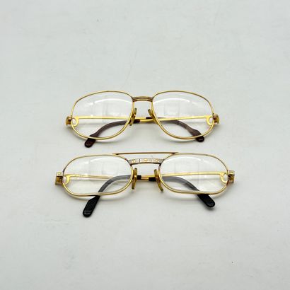 Cartier
Deux paires de lunettes de vue (rayures,...