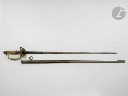 Épée modèle 1887 du service de santé. 
Fusée...