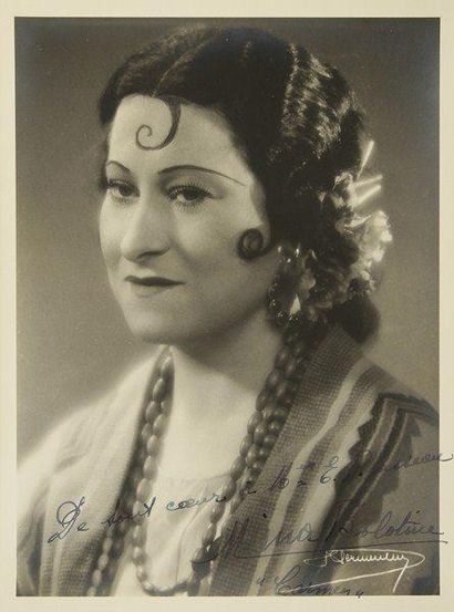 null Wilhelmina Verhoeven, dite Mina BOLOTINE (1904-1973) soprano belge. 6 photographies...