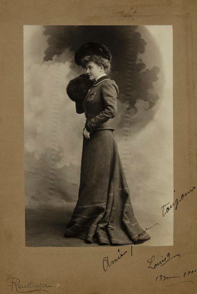 null [Marcel PROUST]. Louisa de MORNAND. Photographie dédicacée, 13 janvier 1901 ;...