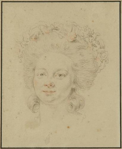 École FRANÇAISE du XVIIIe siècle Portrait de femme Pierre noire et rehauts de sanguine....