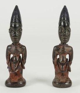 YOROUBA (Nigéria) Paire d'Ibedji. Statuettes...