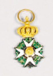 null Croix du Lys de luxe En Argent et émail ceinte d'une couronne de laurier émaillée,...