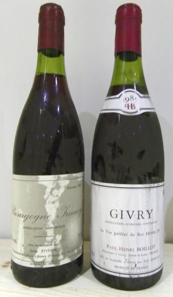 null Ensemble de 6 bouteilles: 3 bouteilles GIVRY PH Boillot 1985 (2 LB) 1 bouteille...