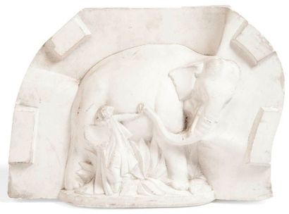 null TRAVAIL ART DÉCO
L’Élégante et l’éléphant, circa 1925
Contre moule en plâtre...