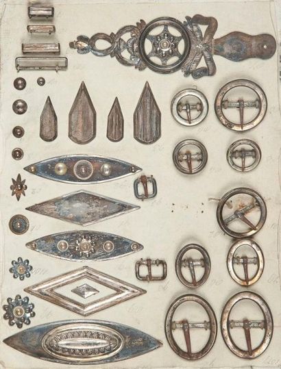 null [SELLERIE]. [Catalogue de boucles et attaches]. Catalogue in- 4, demi-basane...