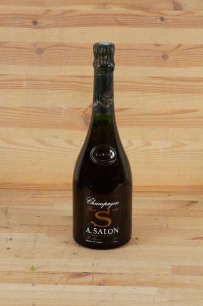 null 1 Bouteille CHAMPAGNE Salon 1976 (TLB)