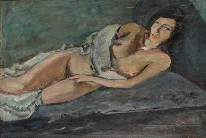 LAZARE VOLOVICK (1902-1977) Nu au drap Huile sur toile. Signée en bas à droite. 68...