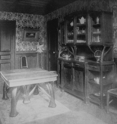 null Edgar BRANDT (1880-1960)

Rare et exceptionnel mobilier de salle à manger en...