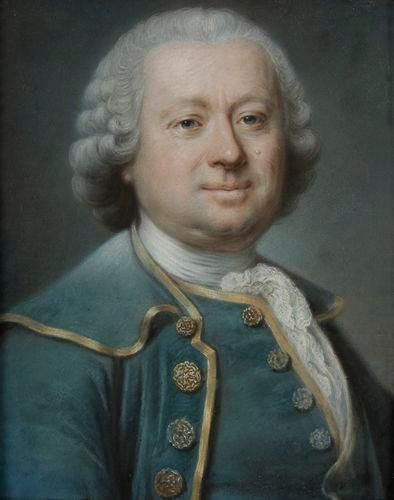 Jean VALADE (Poitiers 1709 - Paris 1787) Portrait d'homme en habit bleu Pastel. 44,5...