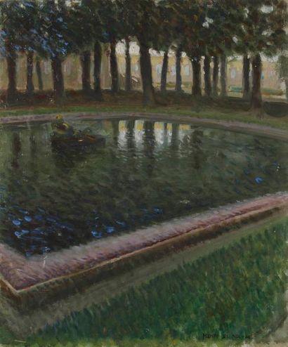 Henri GIRAULT DE NOLHAC (1884-1948) Versailles, bassin le soir Huile sur carton....