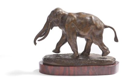 Antoine-Louis BARYE (1795 - 1875) Éléphant de Cochinchine Bronze, épreuve posthume,...