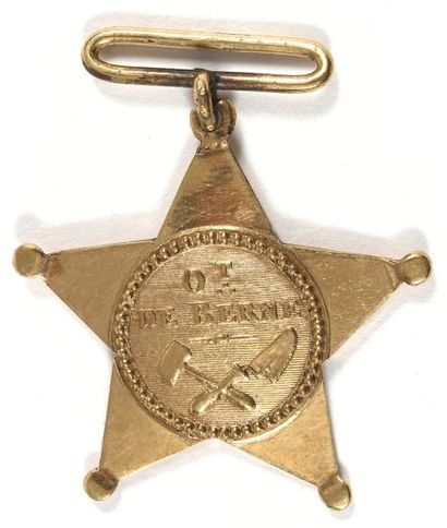 null Médaille de loge « l’Espérance » Orient de Berne. XIXe siècle. (4 cm).