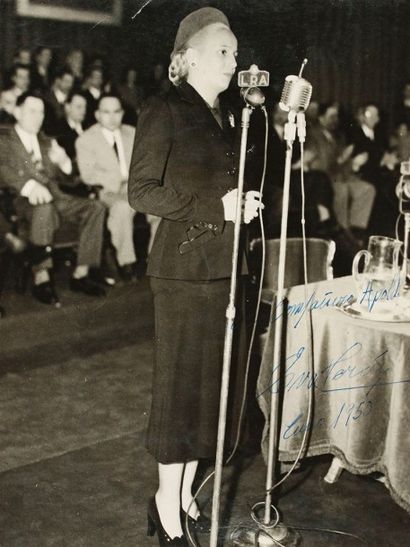 null * Eva PERÓN (1919-1952) épouse du président d’Argentine Juan Perón. Photographie...