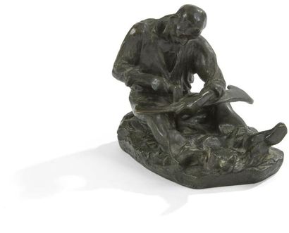 Jules Aimé DALOU (1838-1902) 
L'Aiguiseur de faux.
Bronze à patine brun vert nuancée...