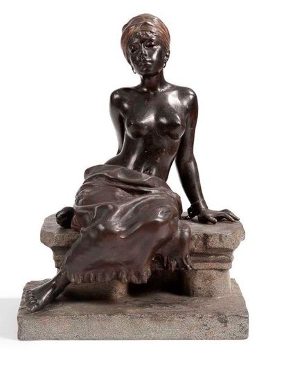 Emmanuel VILLANIS (1858-1914) Esclave assise, grand modèle Sculpture, version double....