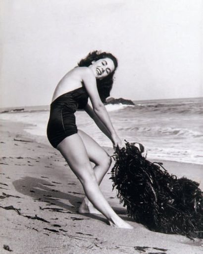 Elisabeth Taylor, c. 1950. Tirage argentique...