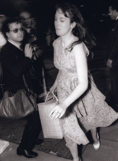 Francis APESTEGUY (né en 1952) Isabelle Adjani arrivant au Gala de l'Union des Artistes,...