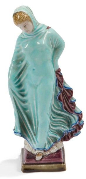 Théodore DECK (1826-1891) 
Jeune femme
Sculpture.
Épreuve en céramique émaillée polychrome.
Signée...