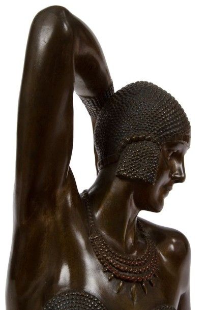 Demeter H. CHIPARUS (1886-1947) 
Beach dancer, grand modèle
Bronze à patine médaille...