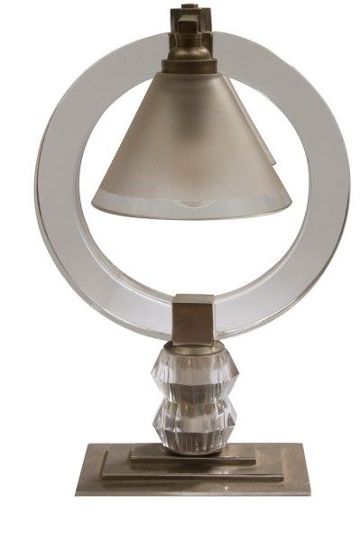 TRAVAIL MODERNISTE dans le goût de Jacques ADNET (1900-1984) 
Lampe, à deux lumières,...