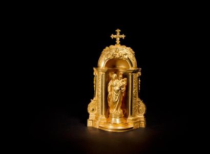 null Oratoire en bronze doré avec la Vierge et l'enfant sous un dôme à décor de putti...