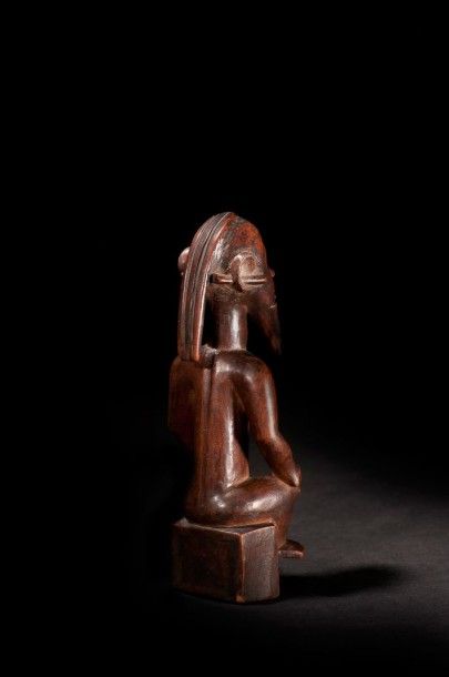 null Statuette BEMBE (Rép. du Congo Brazzaville). Statuette fétiche de petite taille...