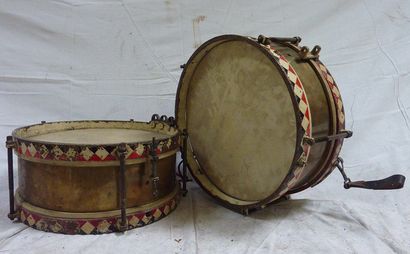 null Lot de 2 tambours plats prussiens caisse en laiton cerclage peint