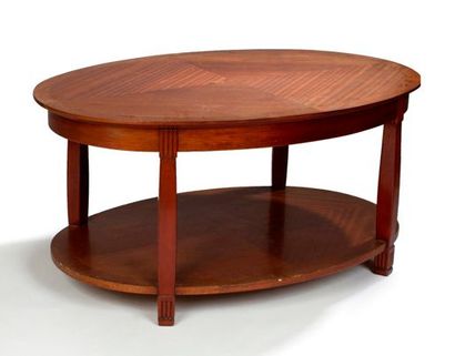 Louis SUE (1875-1968) & André MARE (1885-1932) Importante table basse ovale, à un...