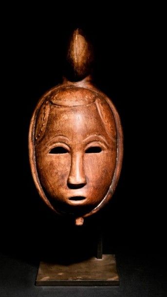 Jaque SAGAN (né en 1927) Masque anthropomorphe africanisant en céramique patinée...