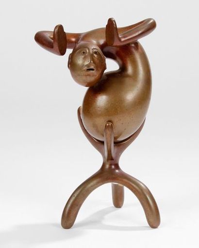 Denis OUDET (né en 1949 ) L'acrobate Sculpture en bronze à patine brun mordoré. Signée...