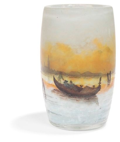 DAUM Nancy 

La lagune de Venise et ses gondoliers
Vase gobelet.
Épreuve en verre...