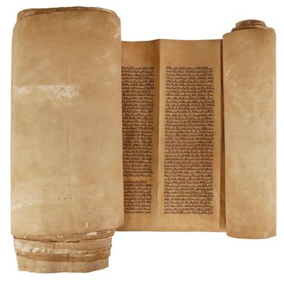 ROULEAU DE TORAH Manuscrit en hébreu sur parchemin, complet. 
Afrique du Nord, fin...