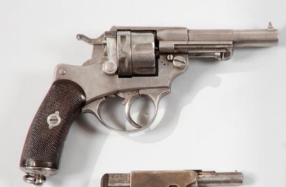 null Revolver d’officier du type 1874 sans marquage réglementaire, six coups, calibre...