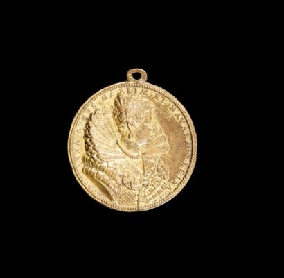 null Médaille en bronze doré par Guillaume Dupré (1576-1643). Bélière..
A / Roi Louis...