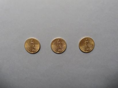 null 3 pièces de 20 dollars en or de type Saint Gaudens (1925, 1926 et 1927).
FRAIS...