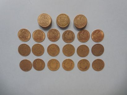 null 39 pièces de 10 francs en or dont 19 de type au coq (1900, 1901, 1906 (4),1907...