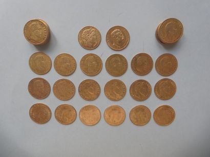 null 39 pièces de 10 francs en or dont 16 de type au coq (1899, 1905, 1906, 1907...