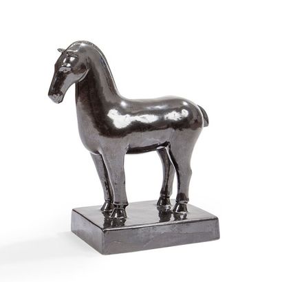 Jean van DONGEN (1883-1970) Cheval
Sculpture.
Épreuve en céramique émaillée noir.
Inscrit...