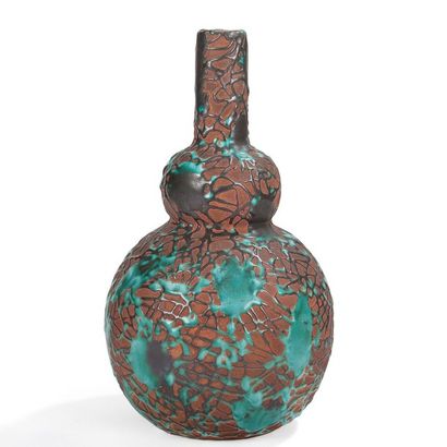 PRIMAVERA (Atelier d’art du Printemps) Dripping
Vase bouteille dans le goût de l’Asie
Épreuve...
