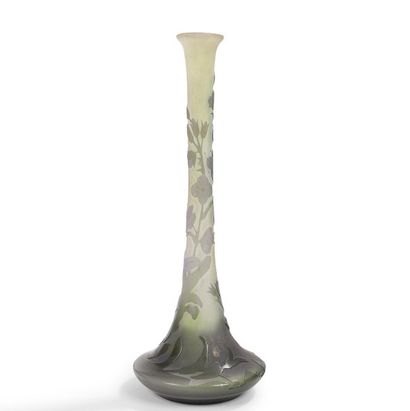 Établissements GALLÉ (1904-1936) Véroniques des Alpes
Vase soliflore, la panse piriforme...