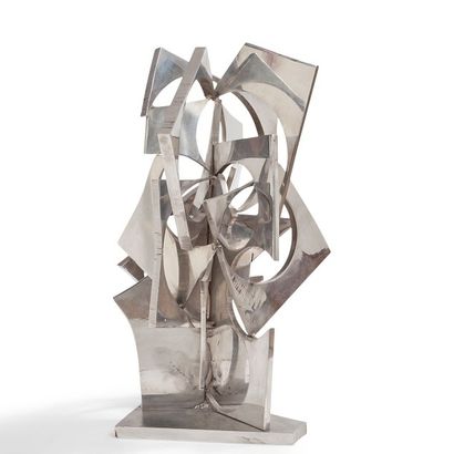 Rosette BIR (1926-1992) Sculpture.
Acier usiné et découpé.
Œuvre achevée polie.
Signée...