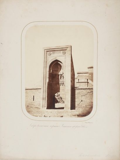 null Lieutenant de vaisseau Alexandre Oulsky (1832-1868).
La porte orientale. Le...